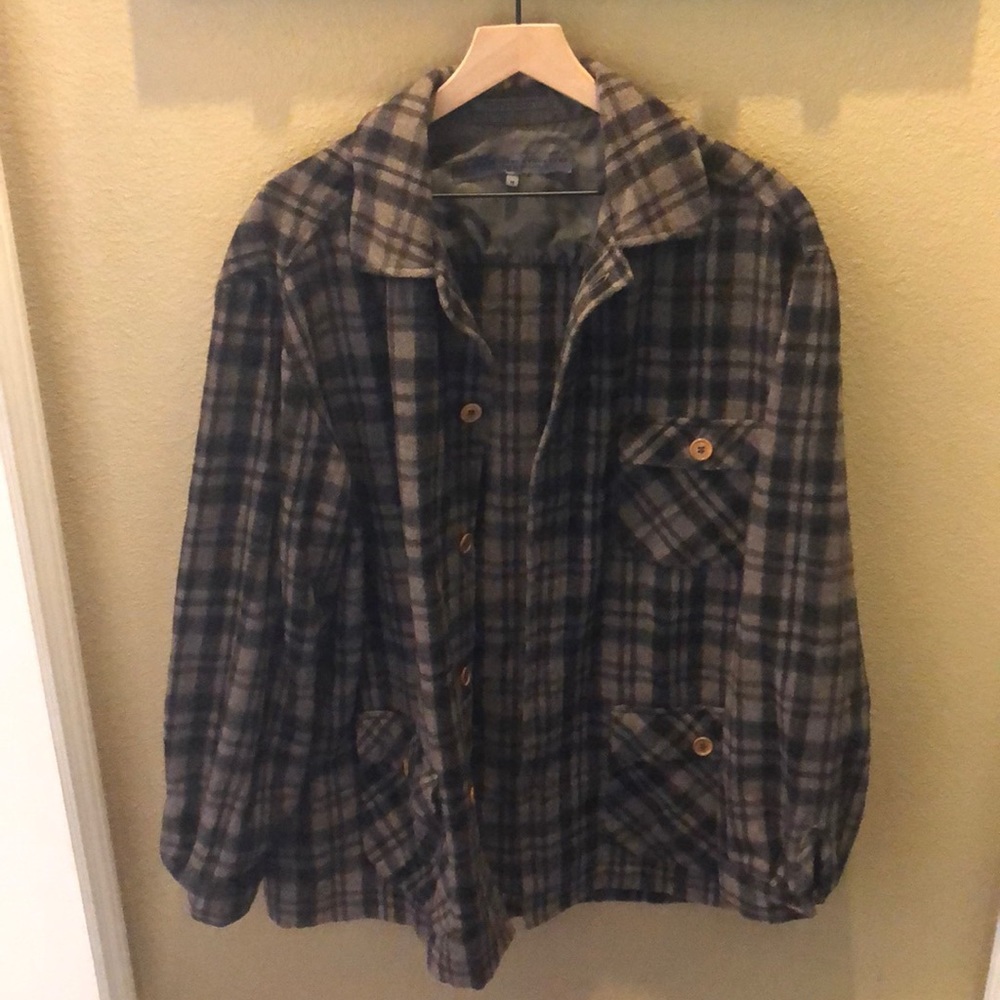 M/large wool over coat